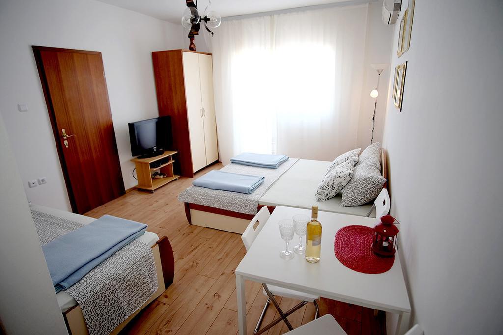 Shanti Apartament *